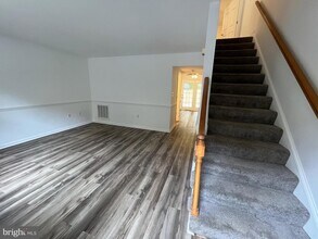 255 Farrell Ln in Fredericksburg, VA - Building Photo - Building Photo