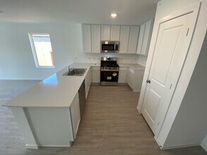 11762 Brinkburn Ct in Conroe, TX - Building Photo - Building Photo