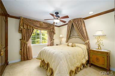 22341 Destello in Mission Viejo, CA - Building Photo