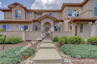 7042 Sand Crest View