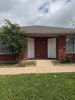 609 Kings Way Dr in Mansfield, TX - Building Photo