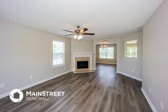 877 Terance Ave in Jonesboro, GA - Building Photo - Building Photo