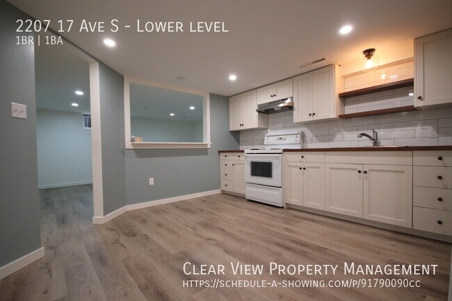 2207-2217 17 Ave S in Lethbridge, AB - Building Photo - Building Photo