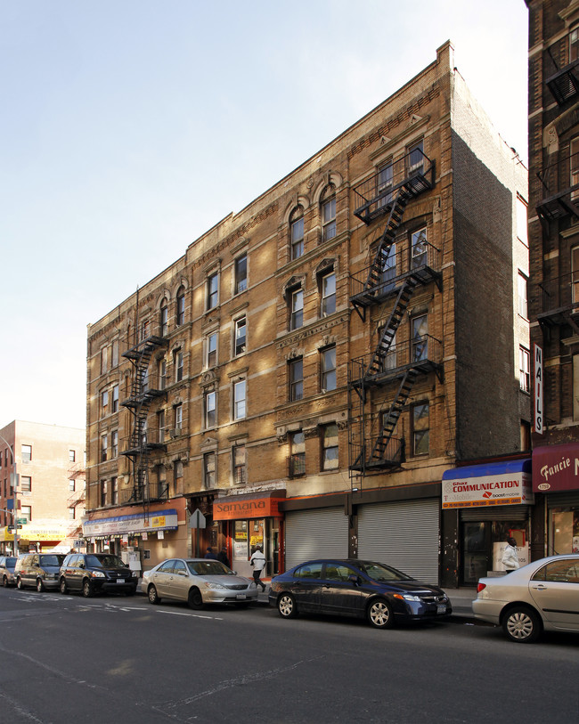 150 E 110th St in New York, NY - Foto de edificio - Building Photo