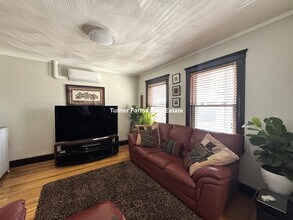 77 Fairfax St in Somerville, MA - Building Photo - Building Photo