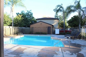 5145 E Lane Ave in Fresno, CA - Building Photo - Building Photo