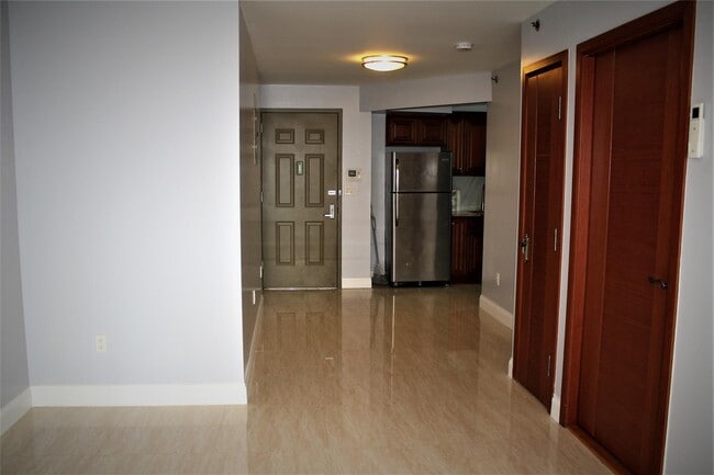 132-15 41st Ave in New York, NY - Building Photo - Building Photo
