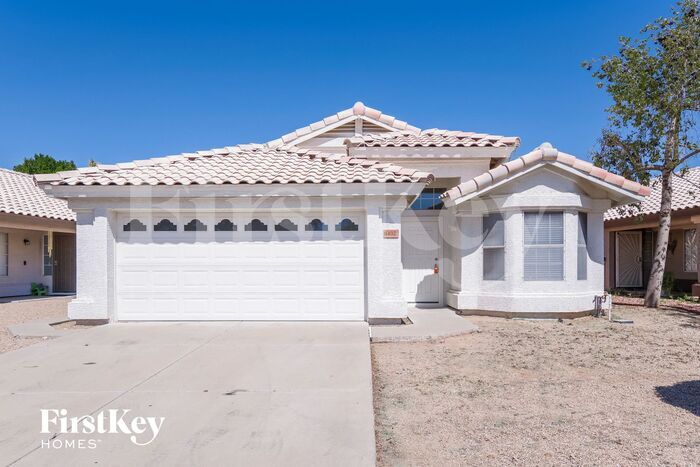 8402 W Bloomfield Rd in Peoria, AZ - Building Photo