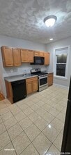 157 E Cottage St in Boston, MA - Building Photo - Building Photo