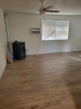 106 N Estes St in Alturas, CA - Building Photo - Building Photo