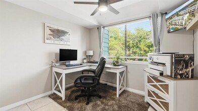 318 Windrush Blvd in Indian Rocks Beach, FL - Building Photo - Building Photo