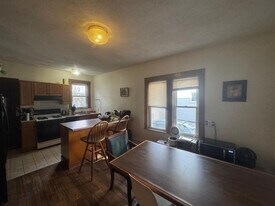 29 Frederick Ave, Unit 1 in Medford, MA - Building Photo