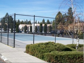 Ariel Glen in Bend, OR - Building Photo - Other