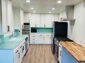 299 Hermosa Way in San Luis Obispo, CA - Building Photo - Building Photo