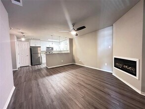 6108 Abrams Rd in Dallas, TX - Building Photo - Building Photo