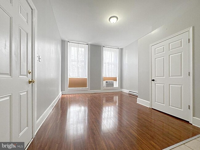 property at 1812 McCulloh St