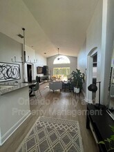 8040 Elmstone Cir in Orlando, FL - Building Photo - Building Photo
