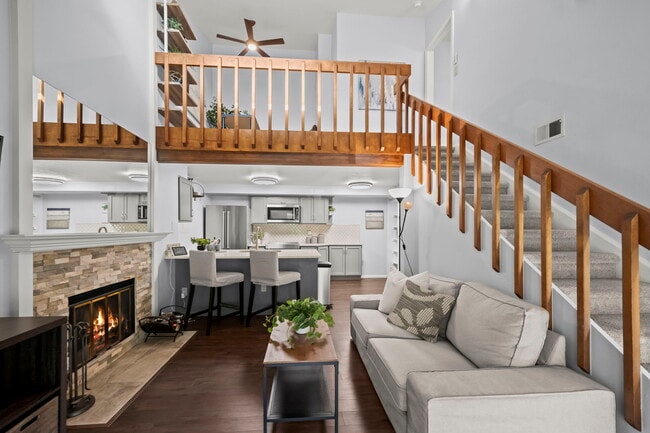 property at 20 S Boulder Cir