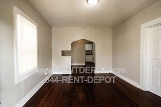 1136 Jefferson Ave in Evansville, IN - Building Photo - Building Photo