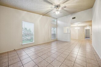702 Rollingway Dr in Round Rock, TX - Building Photo - Building Photo