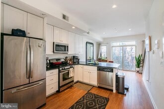 1834 Poplar St in Philadelphia, PA - Building Photo - Building Photo