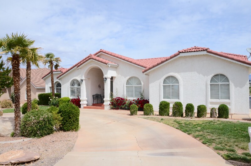 1087 E Fort Pierce Dr in Saint George, UT - Building Photo