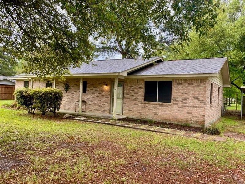 37 County Rd 2234 in Cleveland, TX - Building Photo