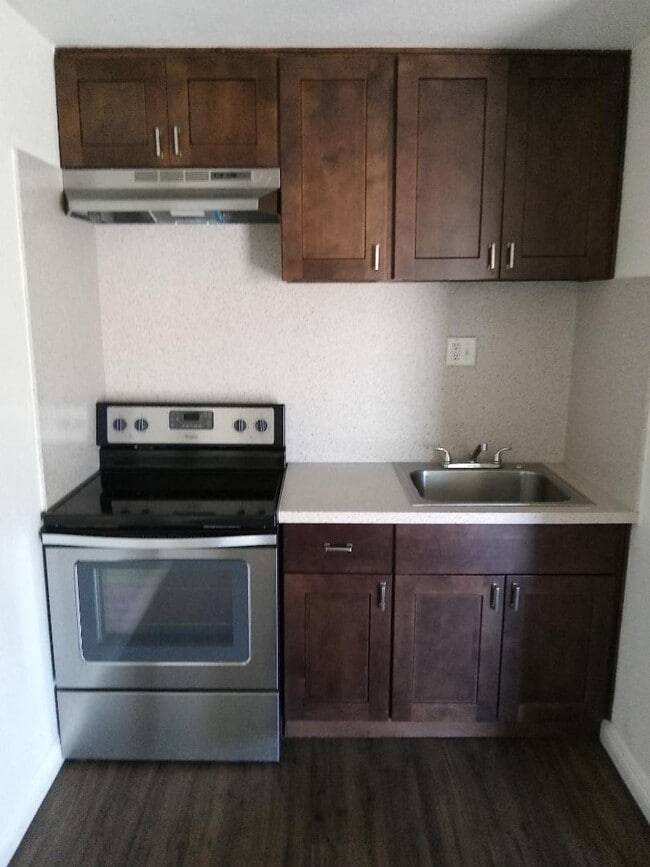 property at 3855 Stobbs Way