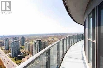 50 Absolute Ave in Mississauga, ON - Building Photo - Building Photo