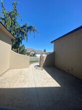 433 Golden Dr in Richland, WA - Building Photo - Building Photo