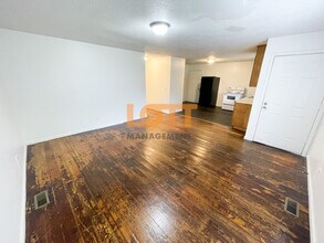14 Briggs Ave in Greenville, SC - Building Photo - Building Photo