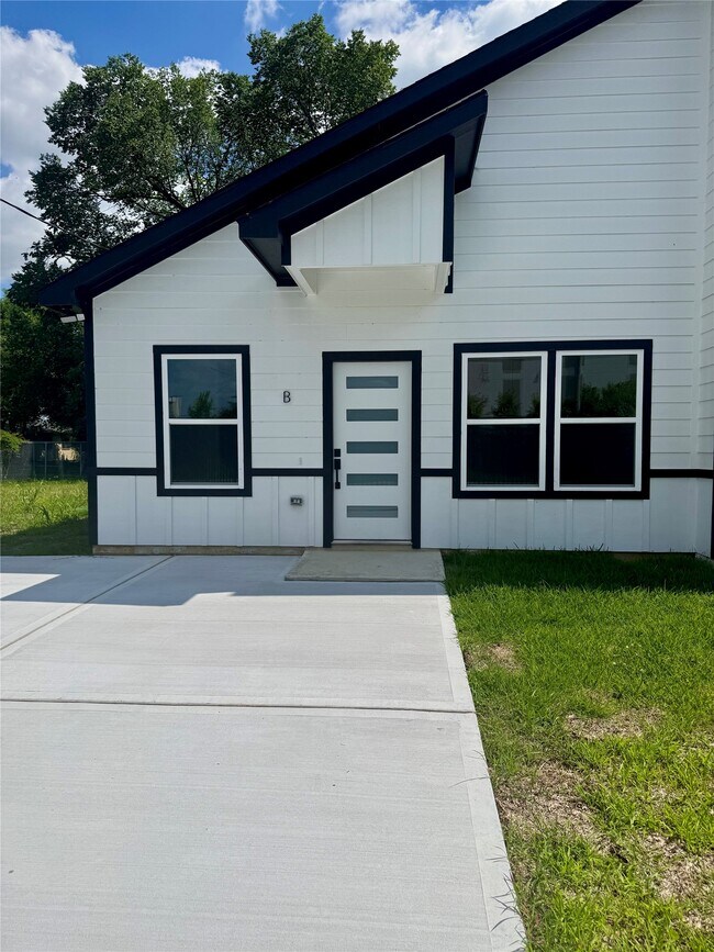 property at 5710 Delmack St