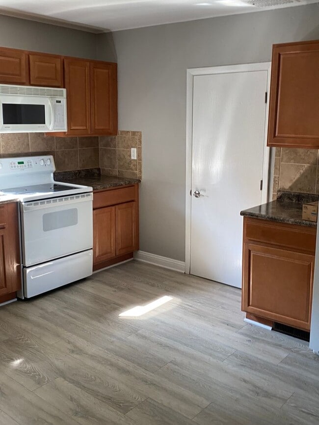 412 S Janesville St in Whitewater, WI - Building Photo - Building Photo