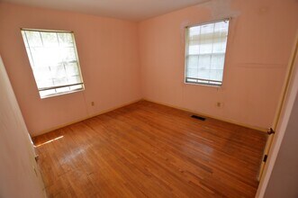 570 Co Rd 213 in Calera, AL - Building Photo - Building Photo