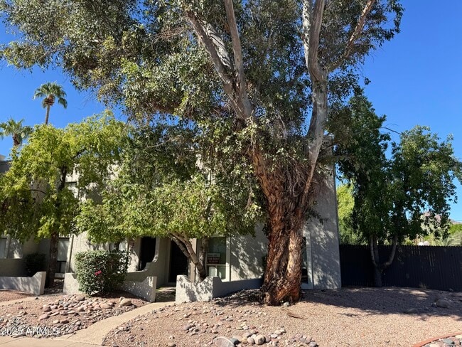 property at 4860 N 73rd St