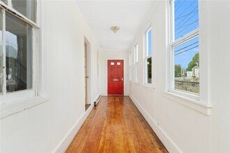53 Warner St in Newport, RI - Building Photo - Building Photo