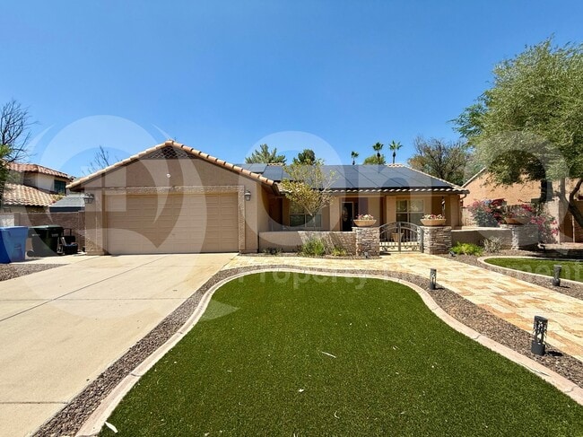 property at 5508 E Kings Ave