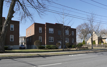 1066-1070 Washington Ave in Albany, NY - Building Photo - Building Photo