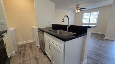 1259 SW 46th Ave in Pompano Beach, FL - Building Photo - Building Photo