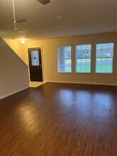 302 Inverness Dr in Huntsville, TX - Building Photo - Building Photo
