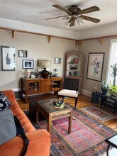 15 Virginia St, Unit 1 in Somerville, MA - Foto de edificio - Building Photo