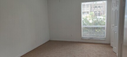 315 Wymore Rd in Altamonte Springs, FL - Building Photo - Building Photo
