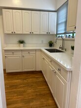 850 S Kenmore Ave, Unit 850 in Los Angeles, CA - Building Photo - Building Photo