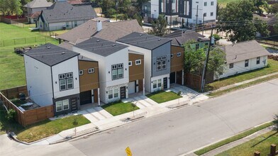 7089 Tierwester St in Houston, TX - Building Photo - Building Photo