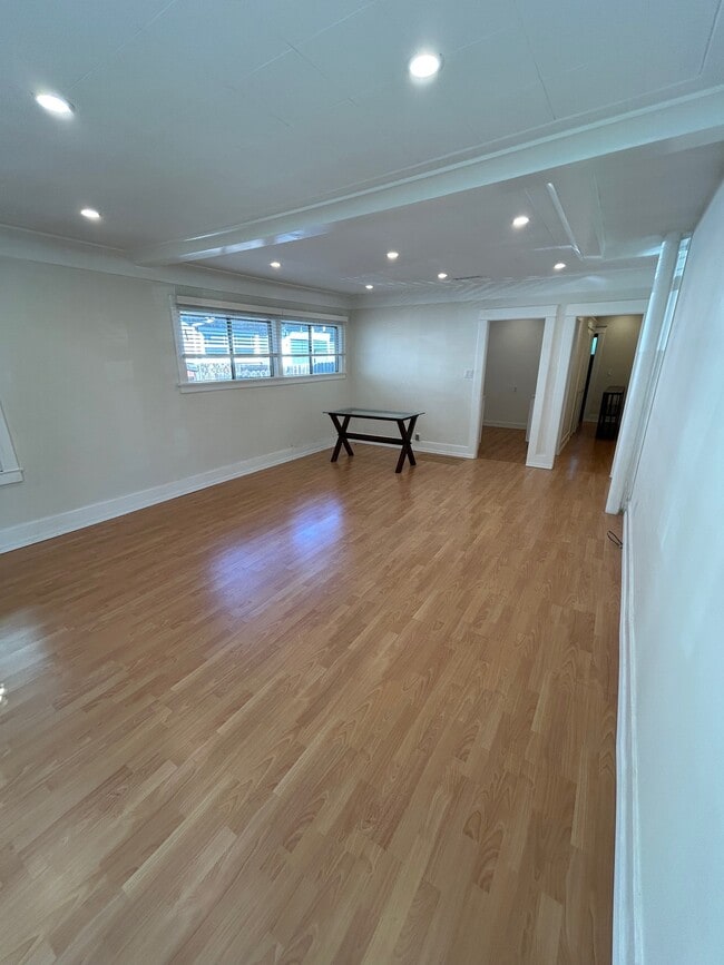 508 N Windsor Blvd in Los Angeles, CA - Building Photo - Building Photo