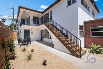 4824.5 Muir Ave in San Diego, CA - Building Photo - Building Photo
