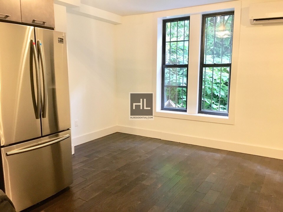 807 Quincy St-Unit -1R in Brooklyn, NY - Building Photo