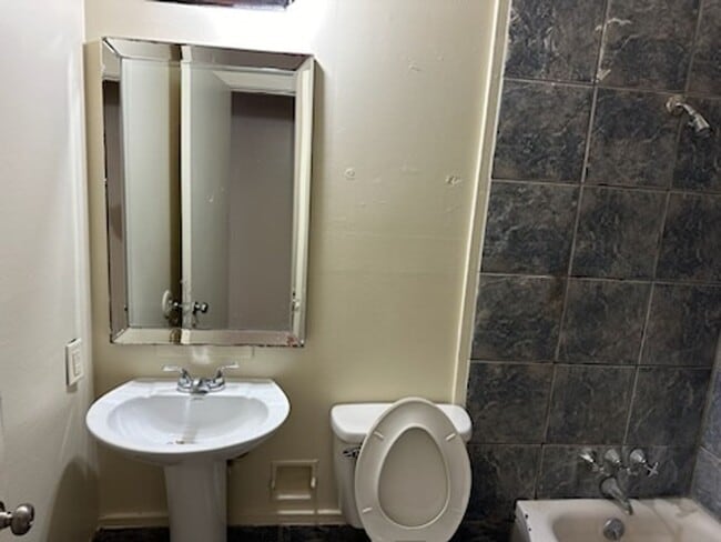 1139 Wooddell Dr in Jackson, MS - Building Photo - Building Photo