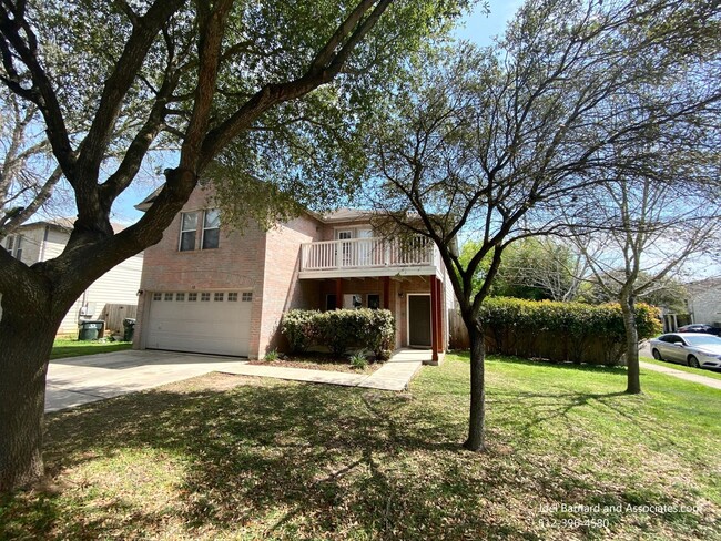 property at 72 Elm Hill Ct