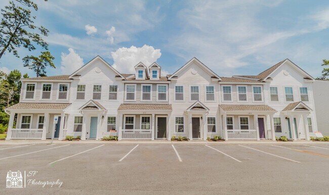 property at 119 Crescent Wy